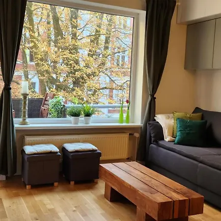 Like - West Appartement Berlijn